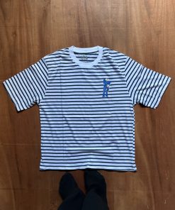 UNIQLO OFFICIAL TEE