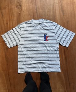 UNIQLO OFFICIAL TEE