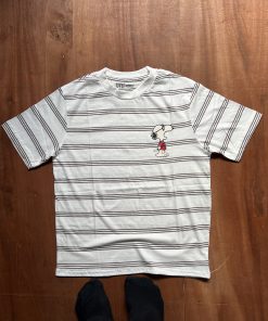 UNIQLO OFFICIAL TEE