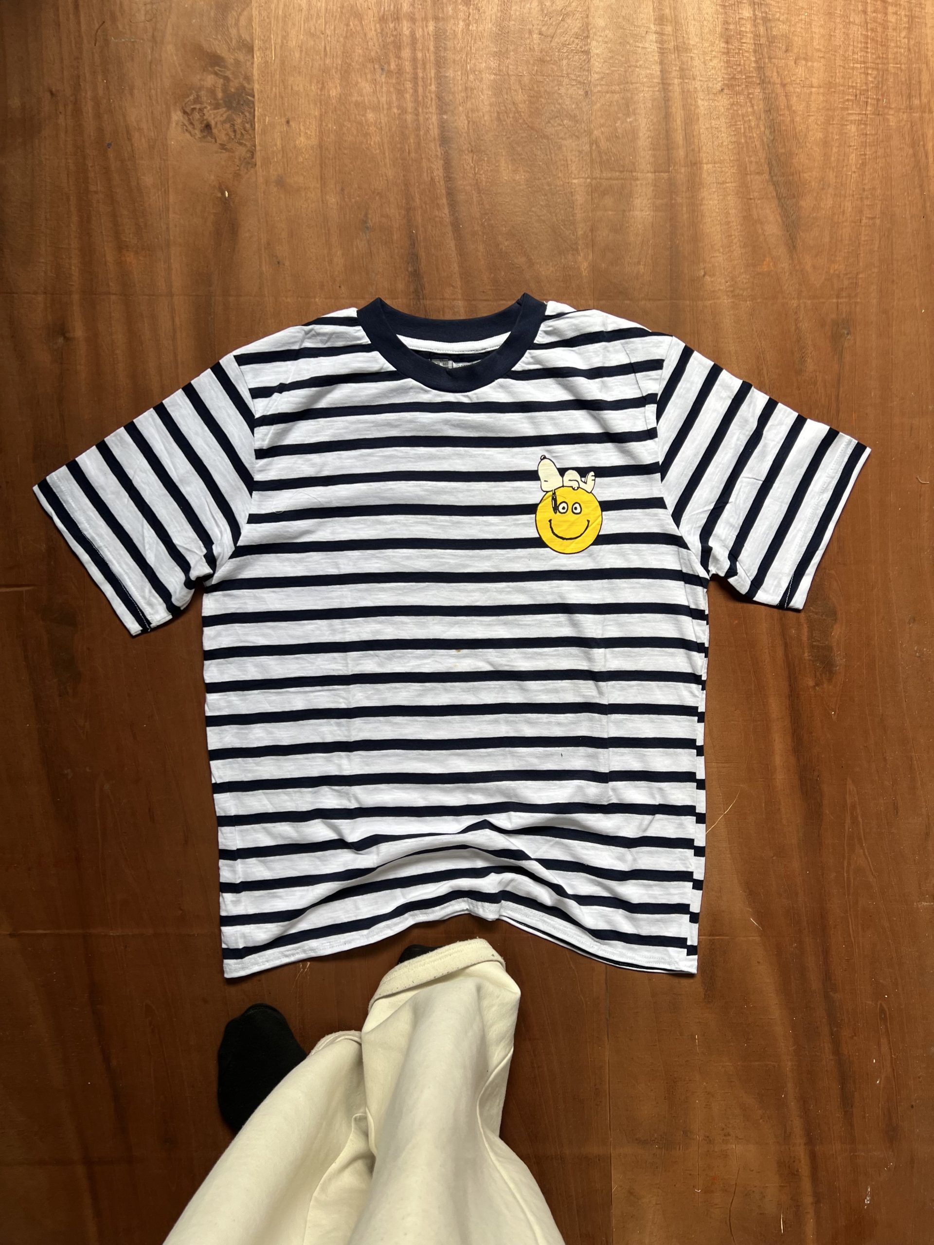 UNIQLO OFFICIAL TEE