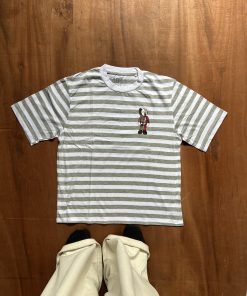 UNIQLO OFFICIAL TEE