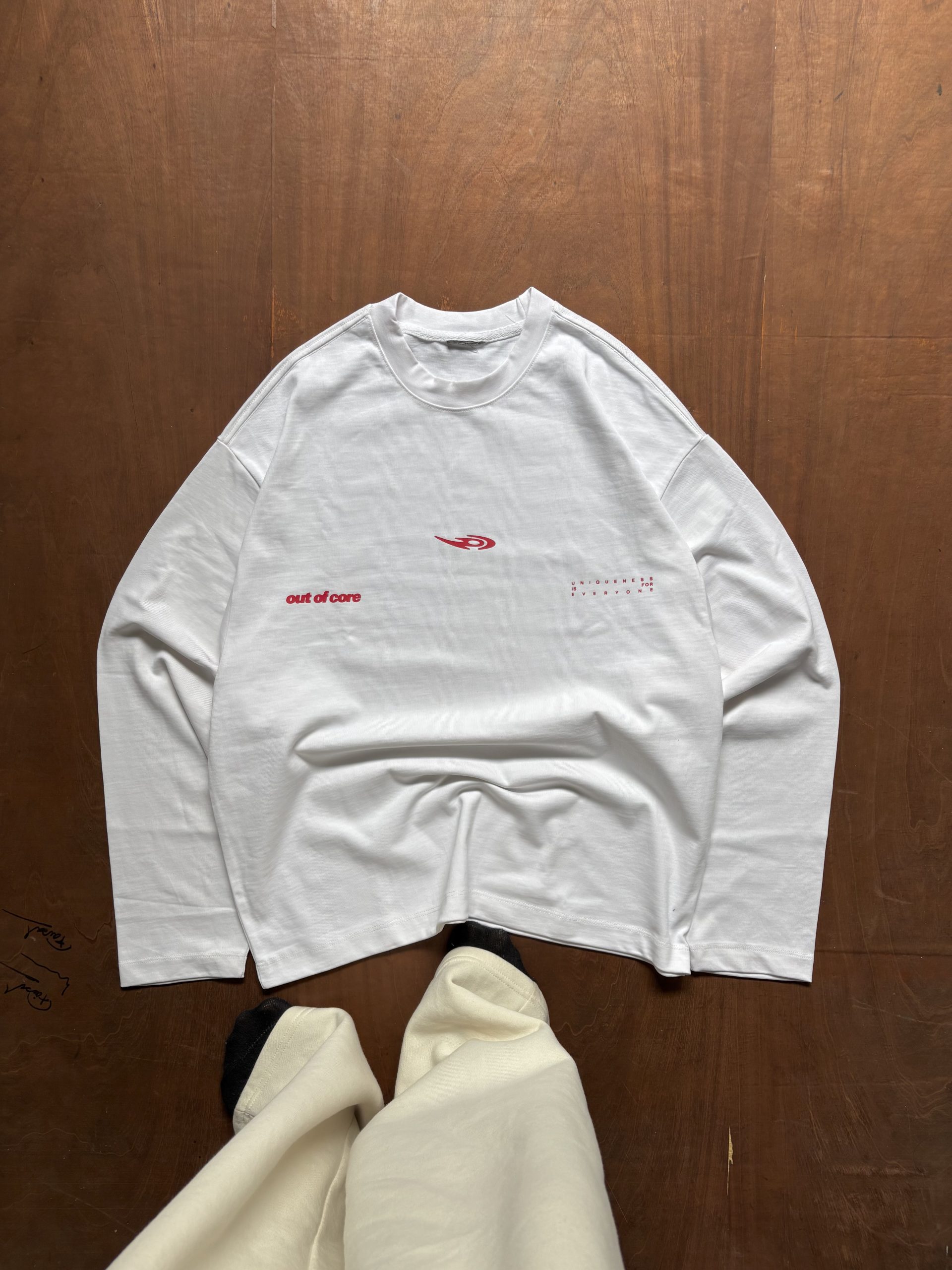 UNIQLO OUT OF CORE 1976 WAFFLE TEE - Image 2