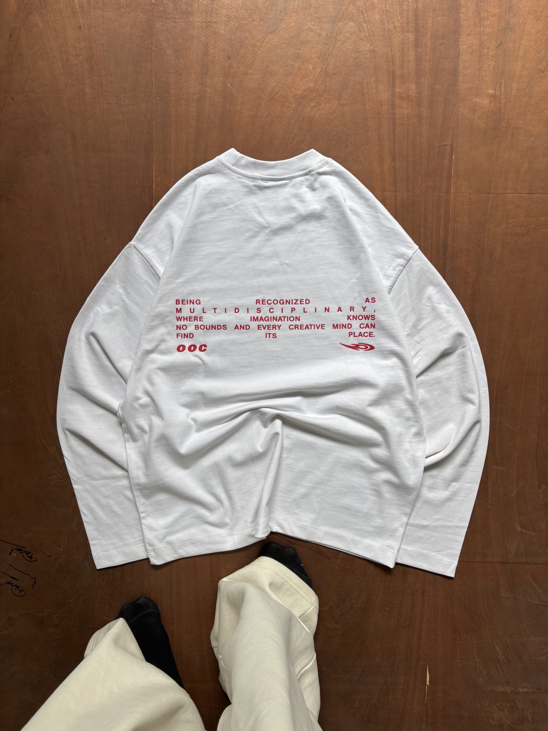 UNIQLO OUT OF CORE 1976 WAFFLE TEE